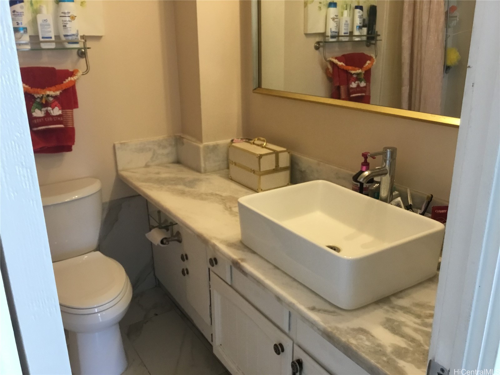 1440 Ward Avenue 301