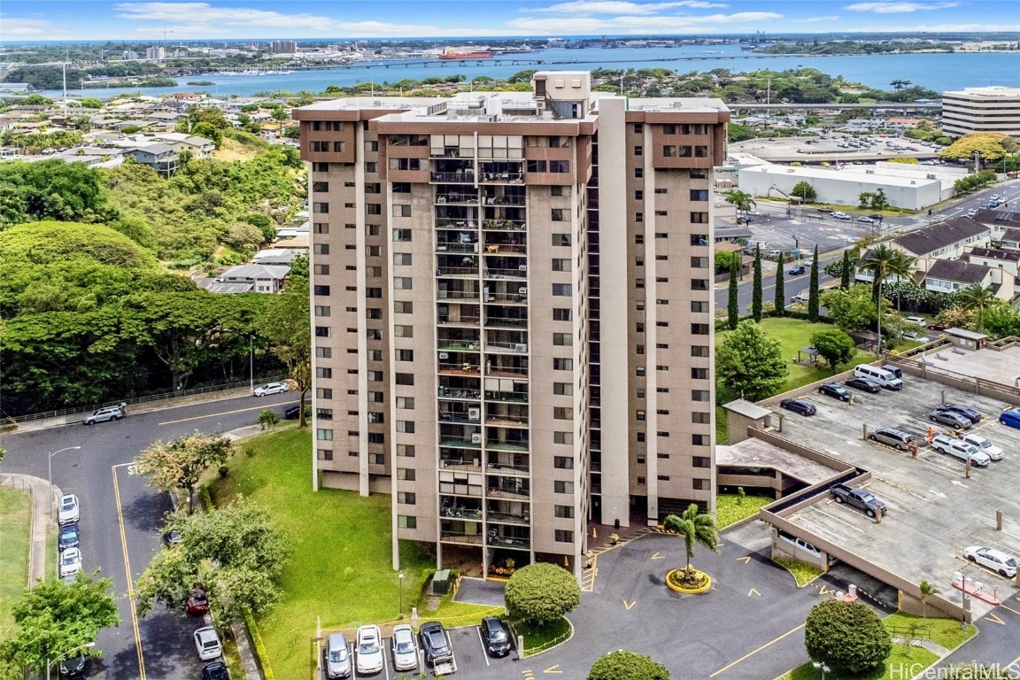 Park At Pearlridge Condominium