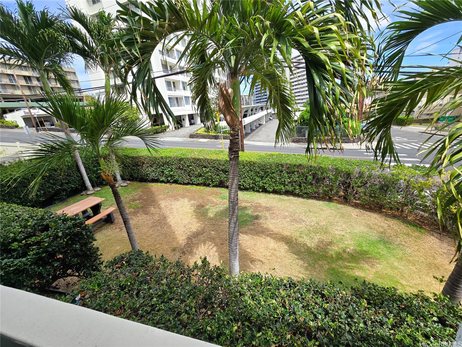 Westview Plaza Residential Lease