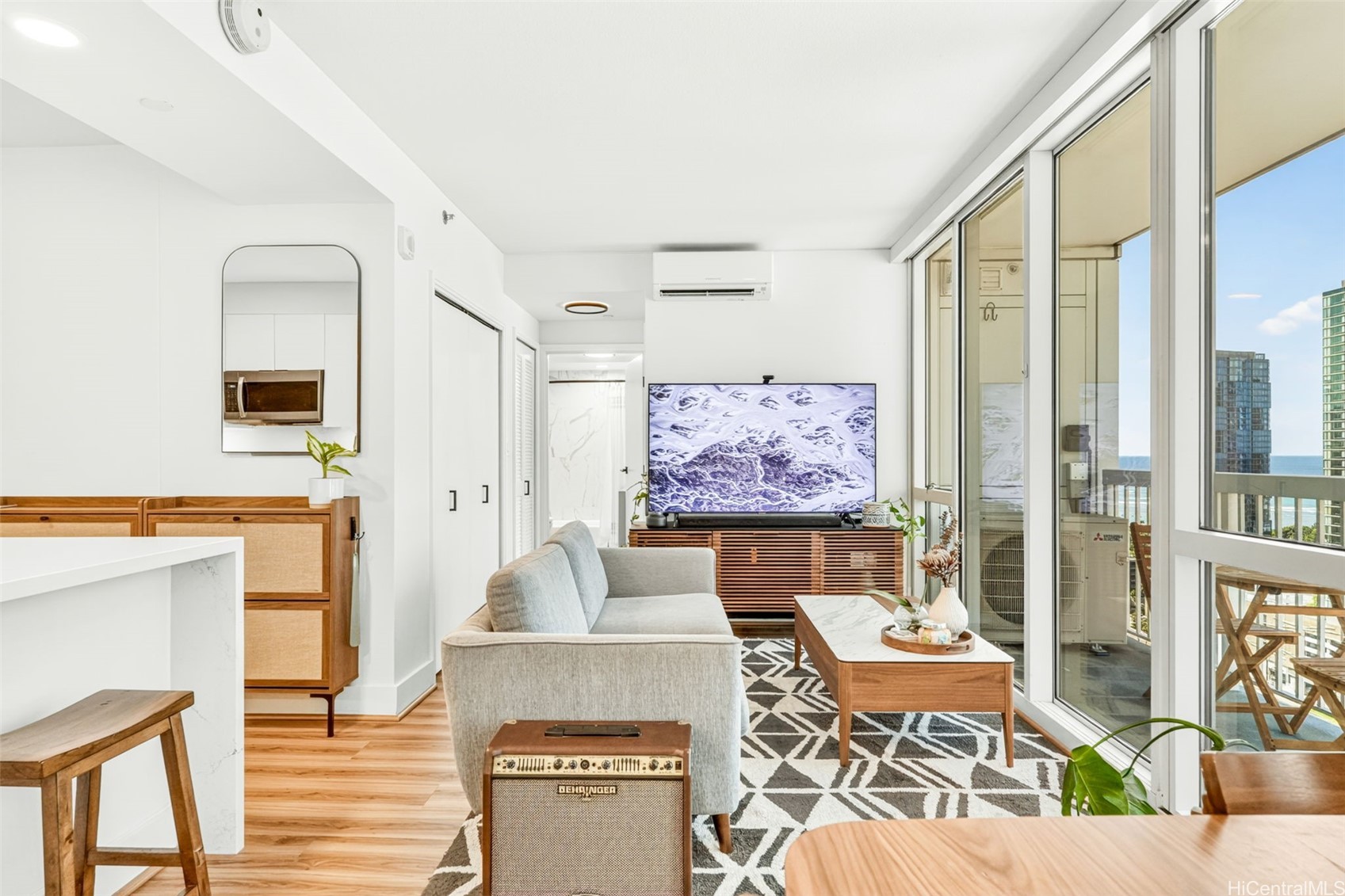 909 Kapiolani Boulevard 2902