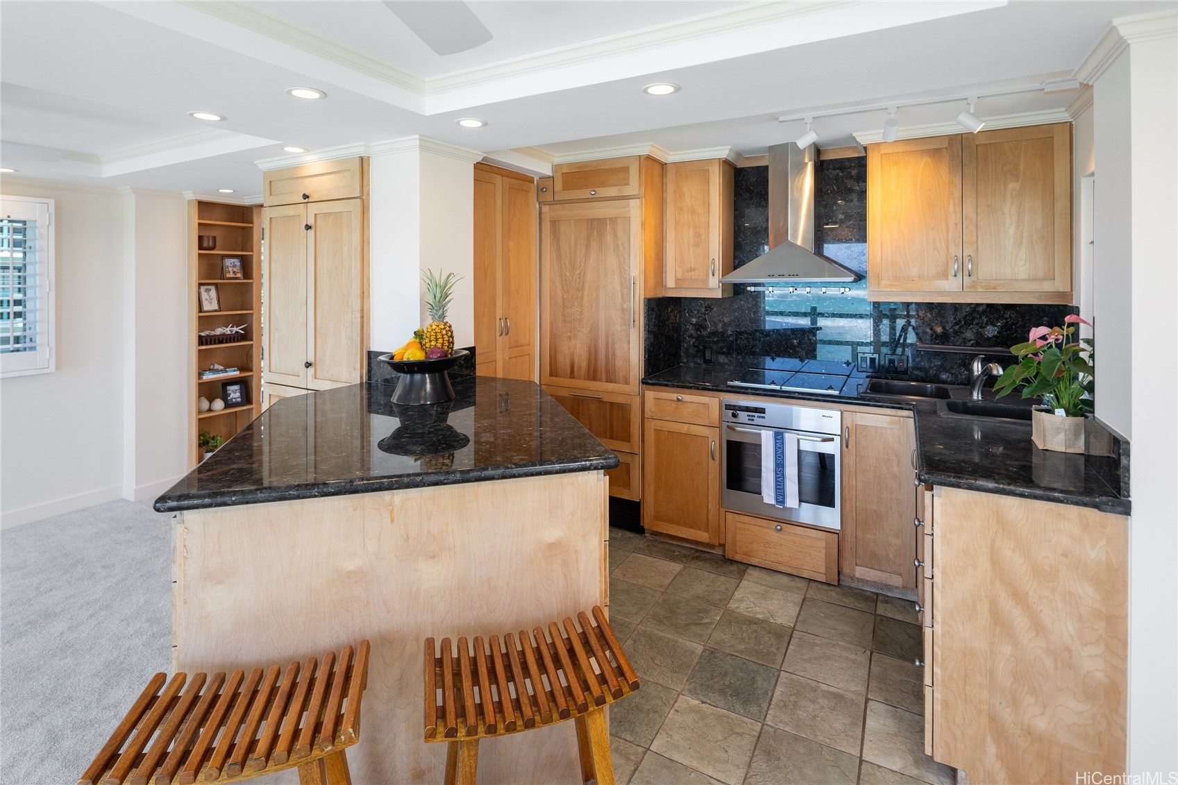 2957 Kalakaua Avenue 418