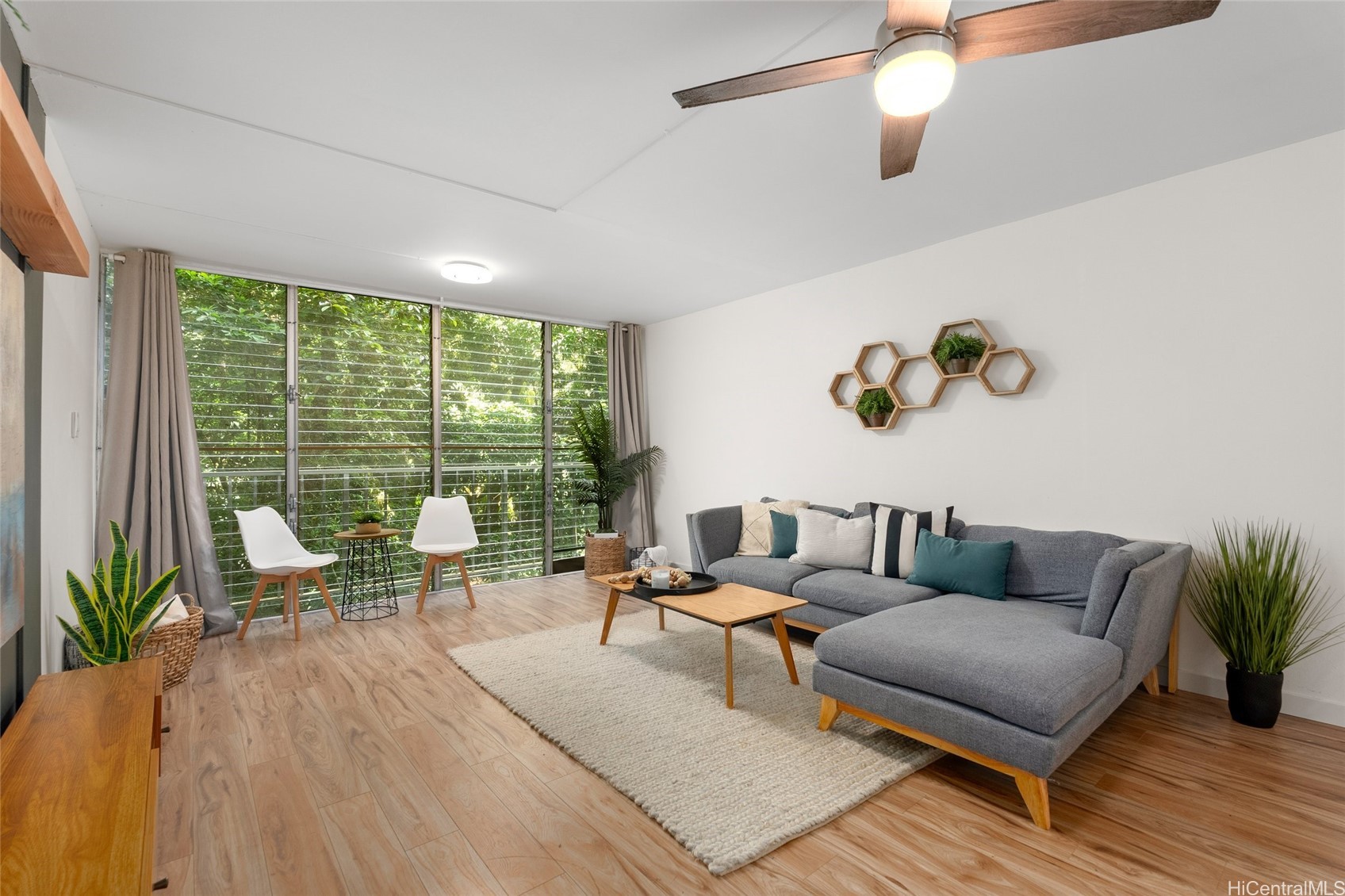 95-257 Waikalani Drive B303