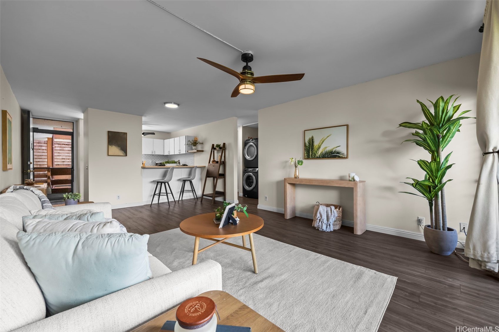 1015 Aoloa Place 335