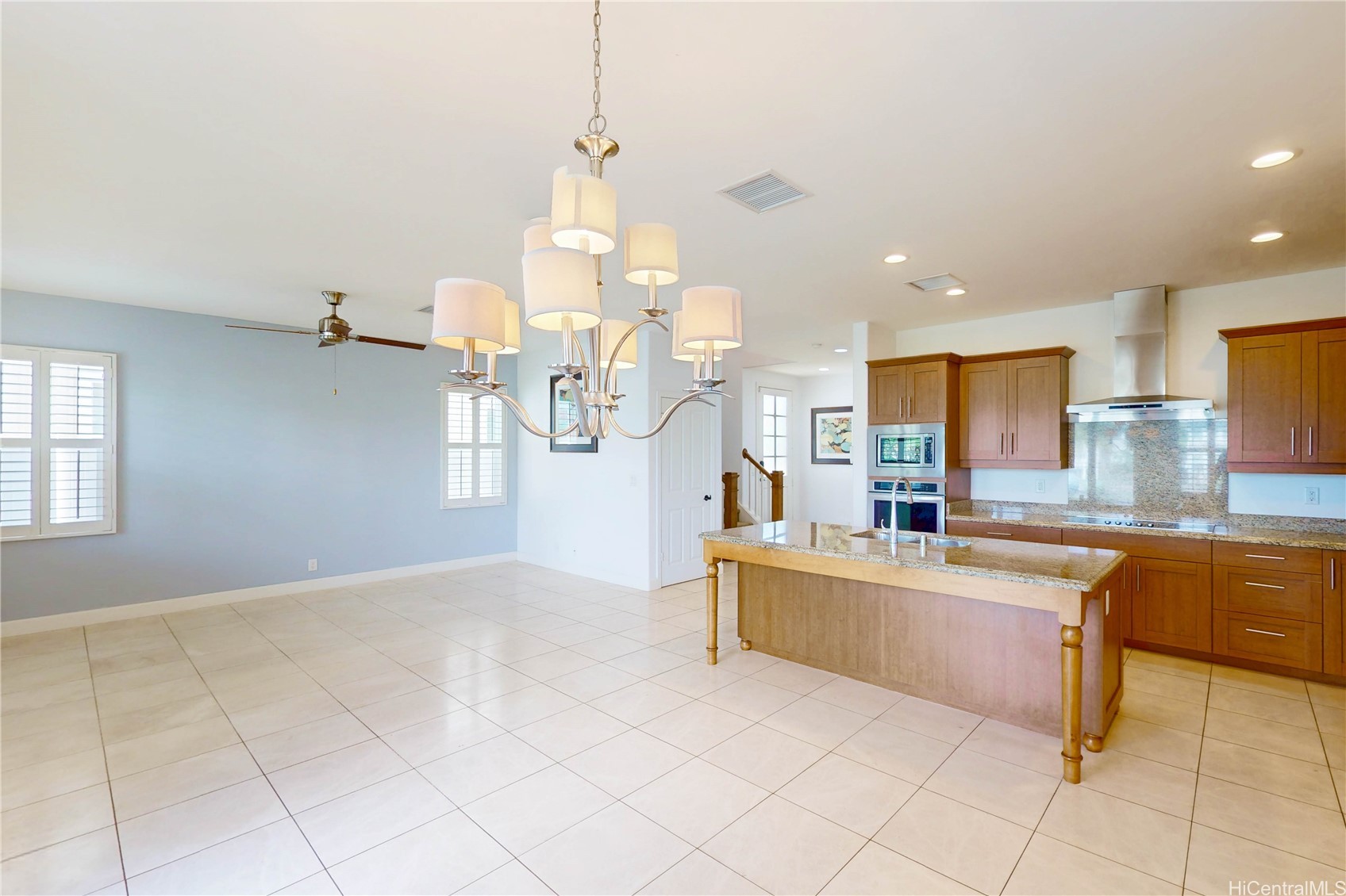 91-1526 Kaikohola Street D1