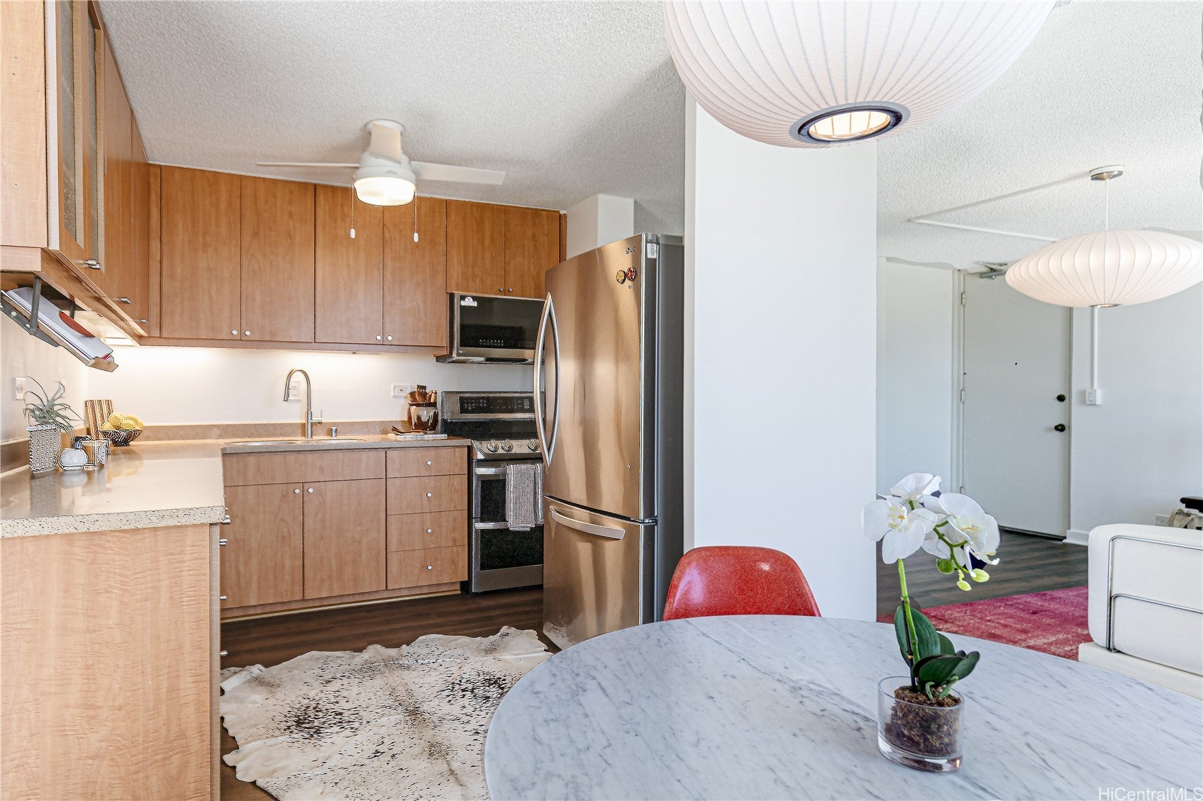 1634 Makiki Street 606