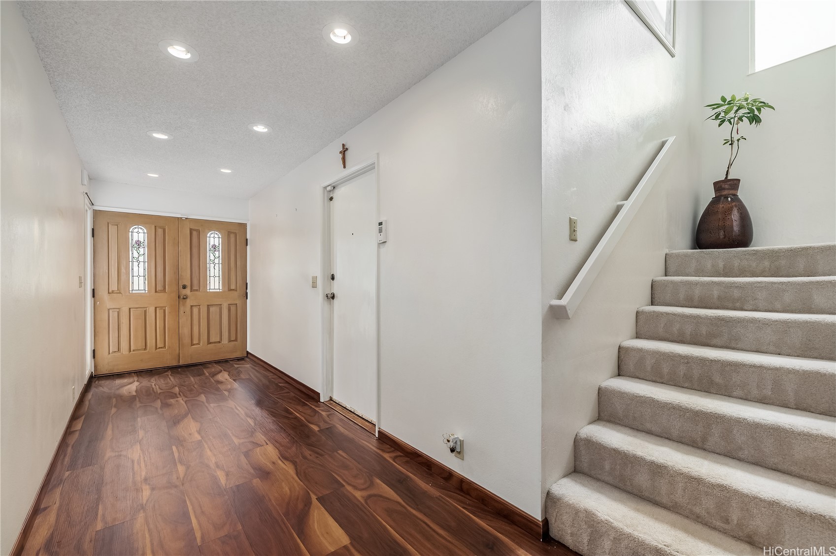 94-570 Holaniku Street