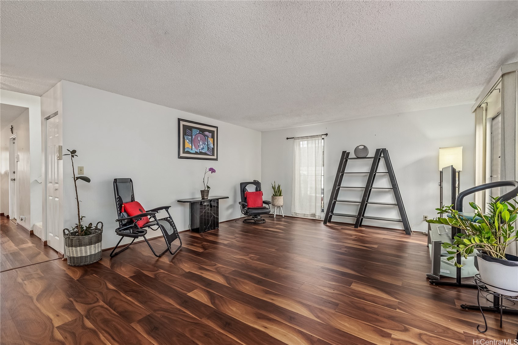 94-570 Holaniku Street