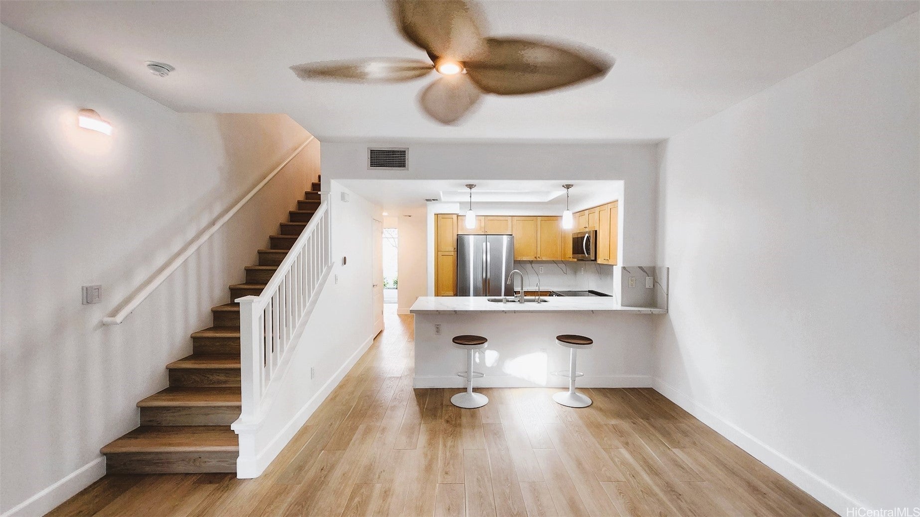 92-1516 Aliinui Drive 1704