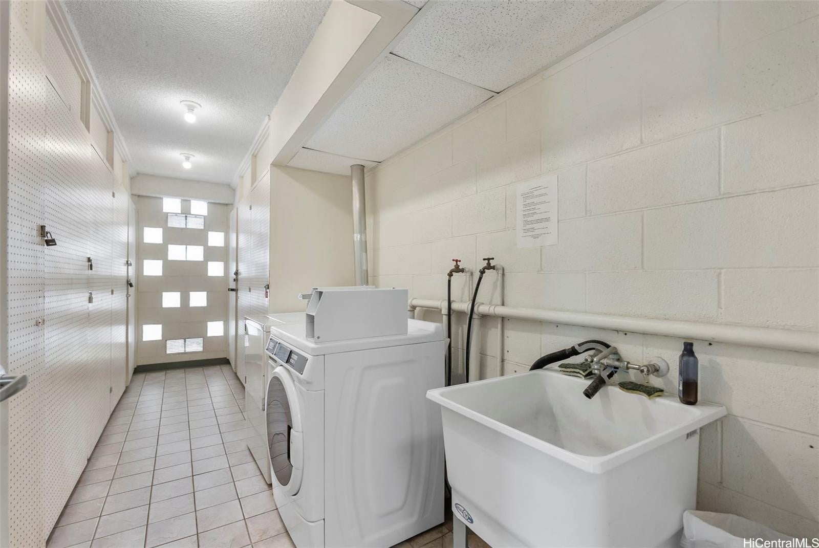 509 University Avenue 1001