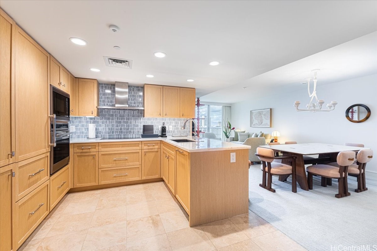 223 Saratoga Road 2015