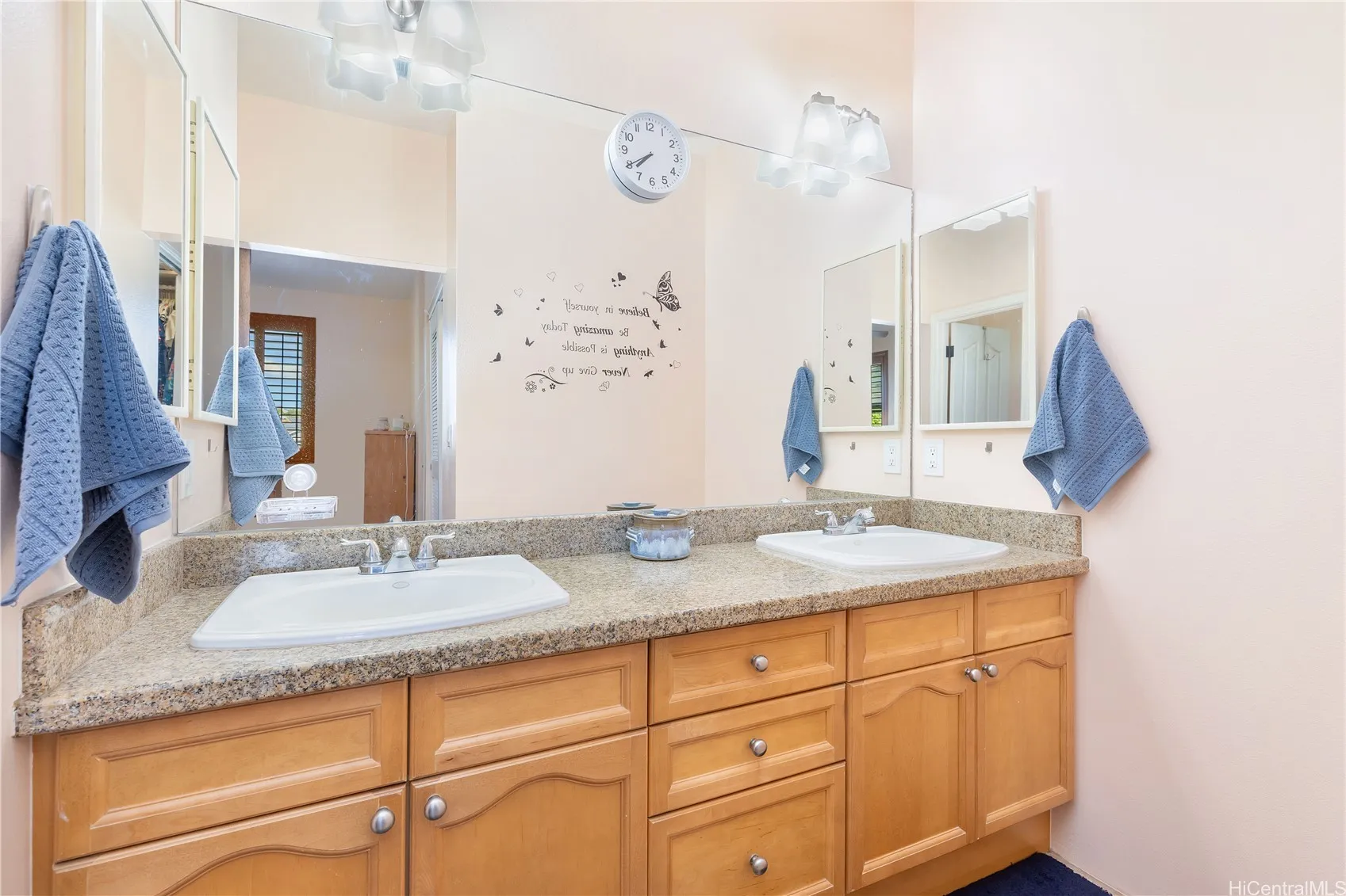 Kapolei, Hawaii 96707, United States, 3 Bedrooms Bedrooms, ,2 BathroomsBathrooms,Residential,Active,196858