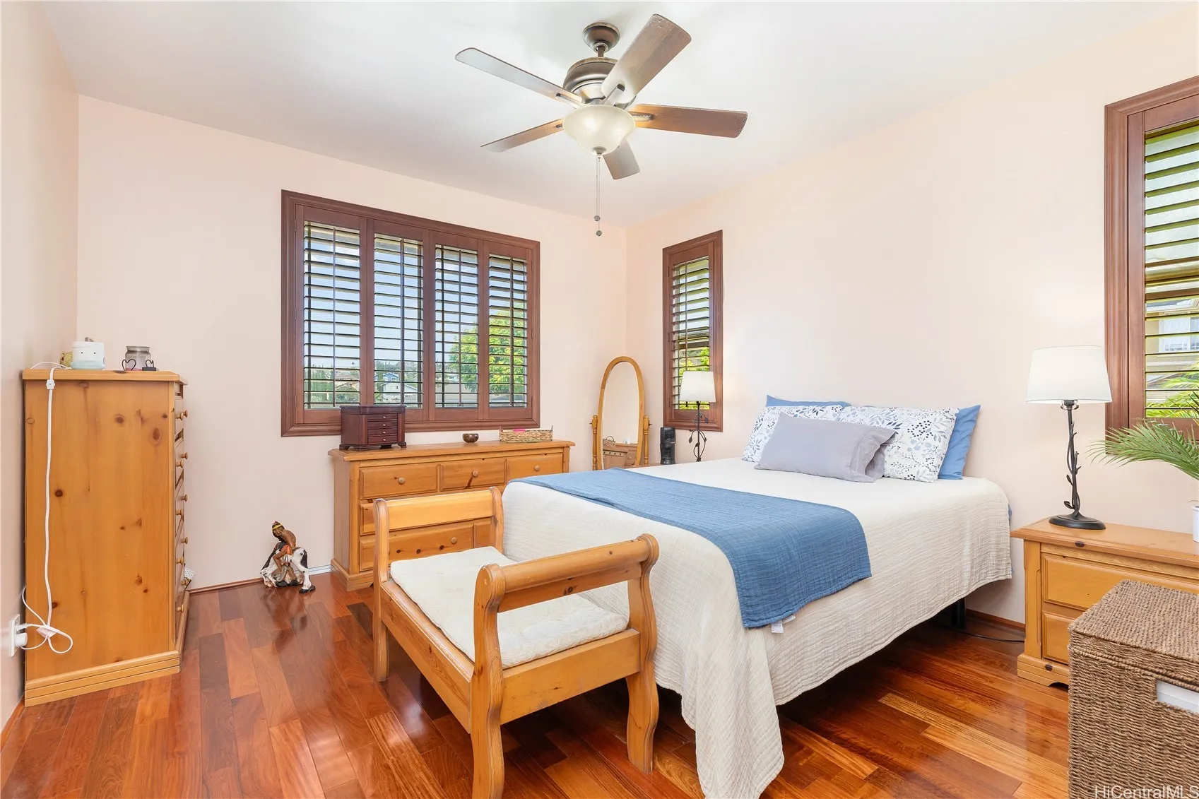 Kapolei, Hawaii 96707, United States, 3 Bedrooms Bedrooms, ,2 BathroomsBathrooms,Residential,Active,196858