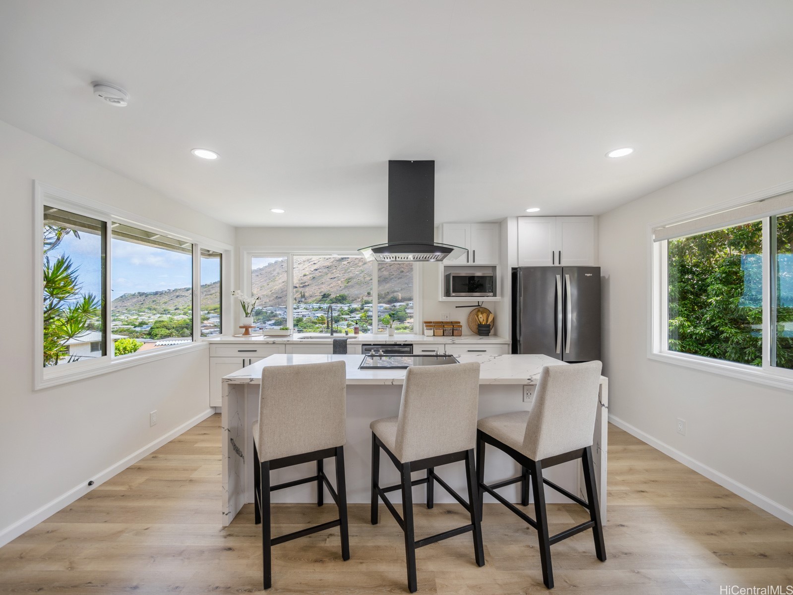 855 Kainoa Place