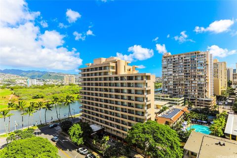 Photo of 444 Kanekapolei Street #1002, Honolulu, HI 96815 (MLS # 202528267)