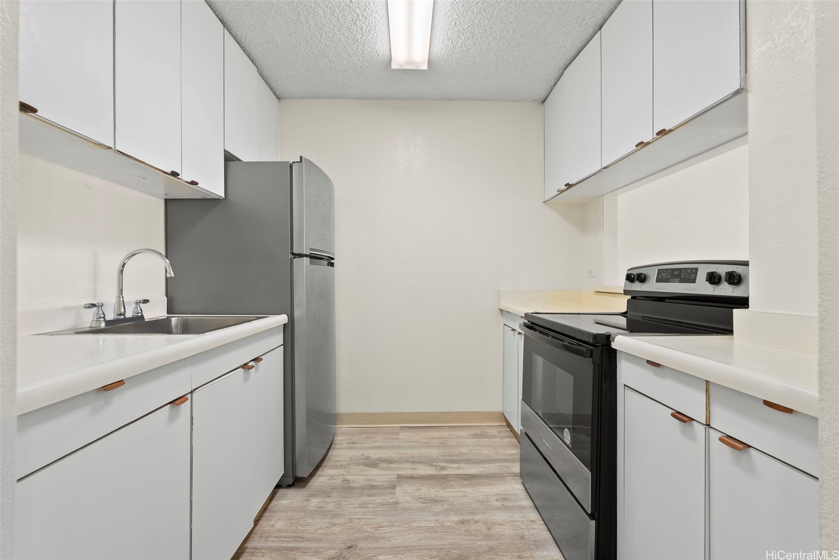 1617 Kapiolani Boulevard 1201