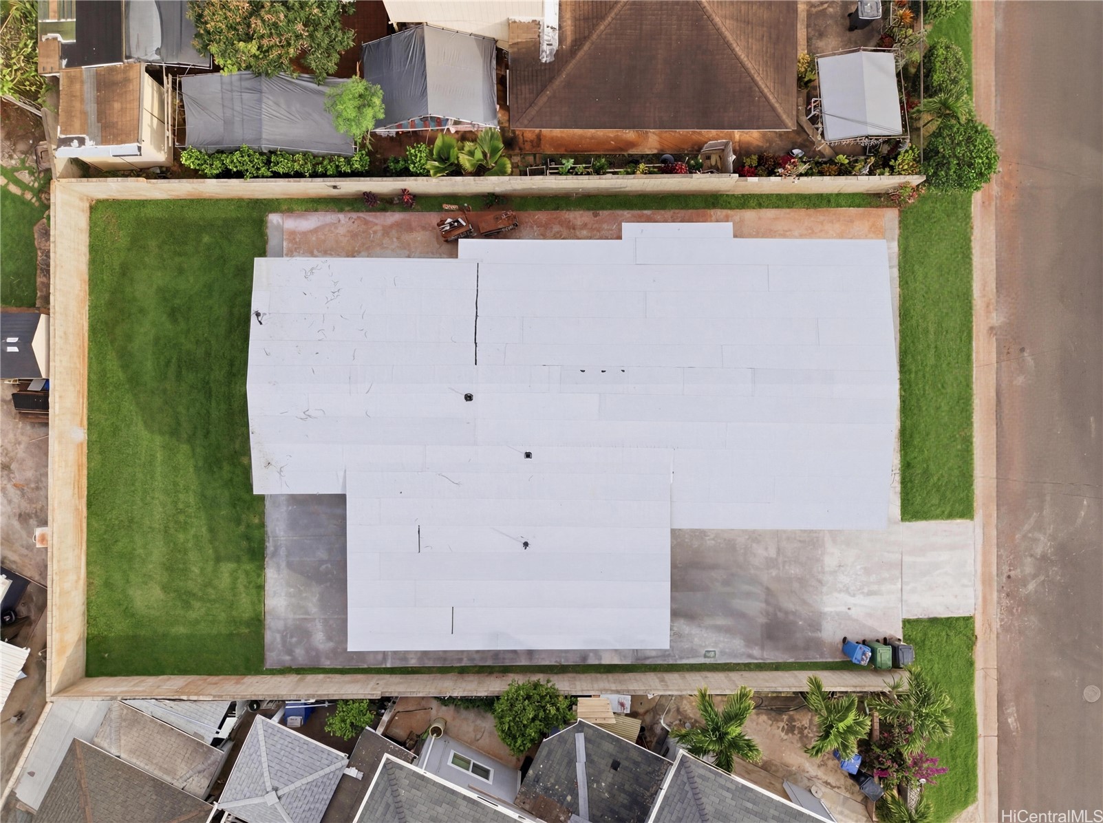 91-1025 Ikulani Street