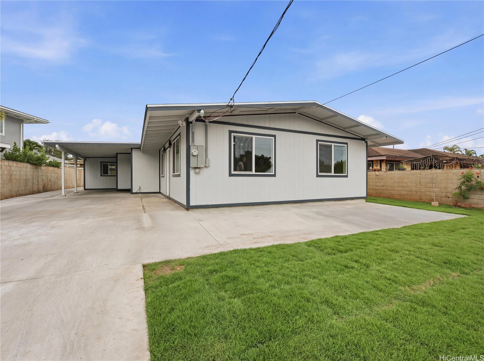 91-1025 Ikulani Street