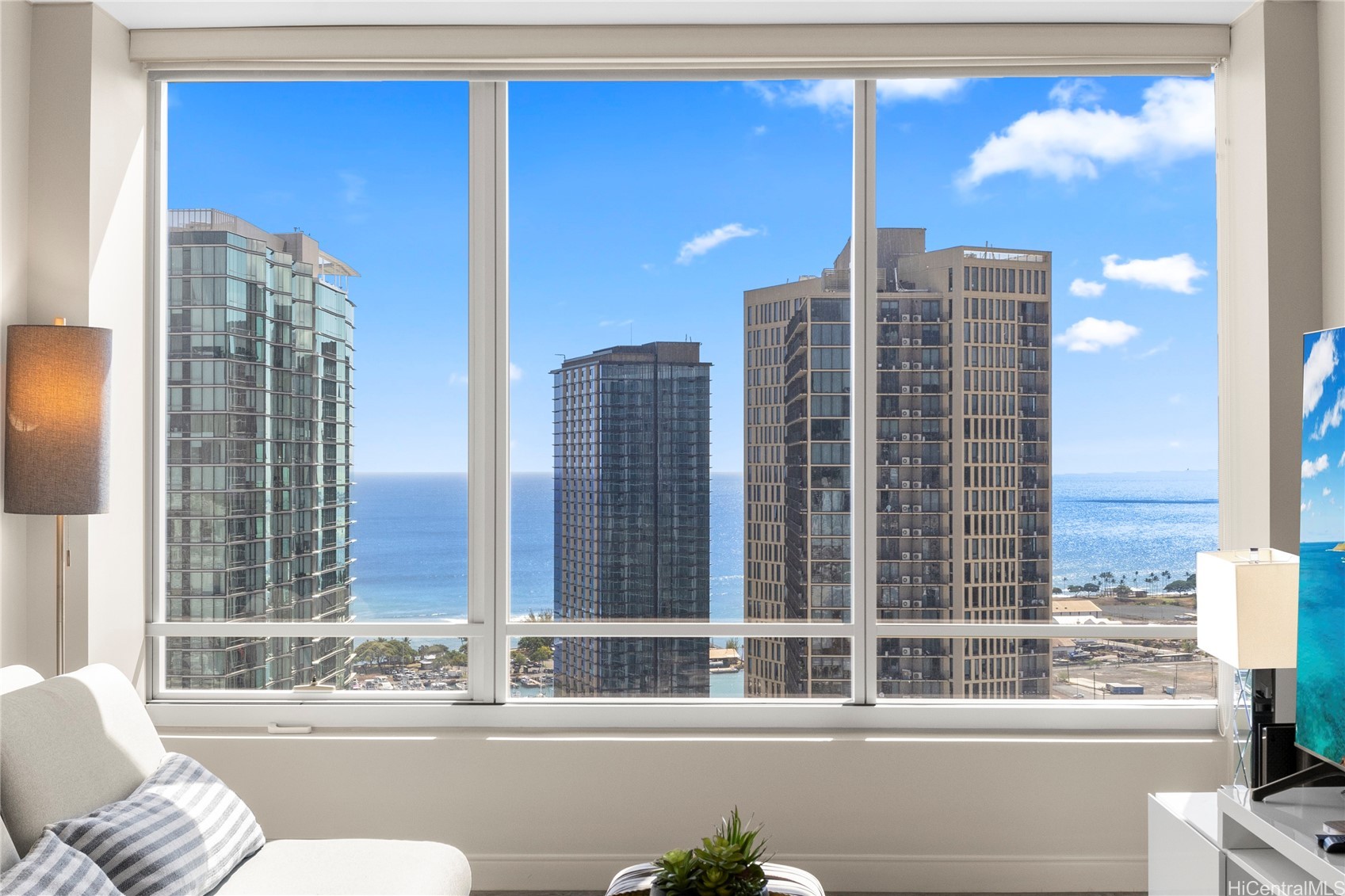 1009 Kapiolani Boulevard 4008