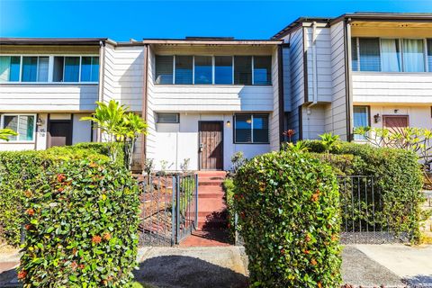 95-720 Kahikinui Street Mililani HI 96789