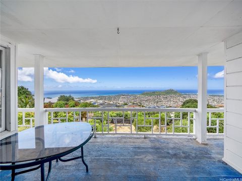 3843 Lurline Drive Honolulu HI 96816