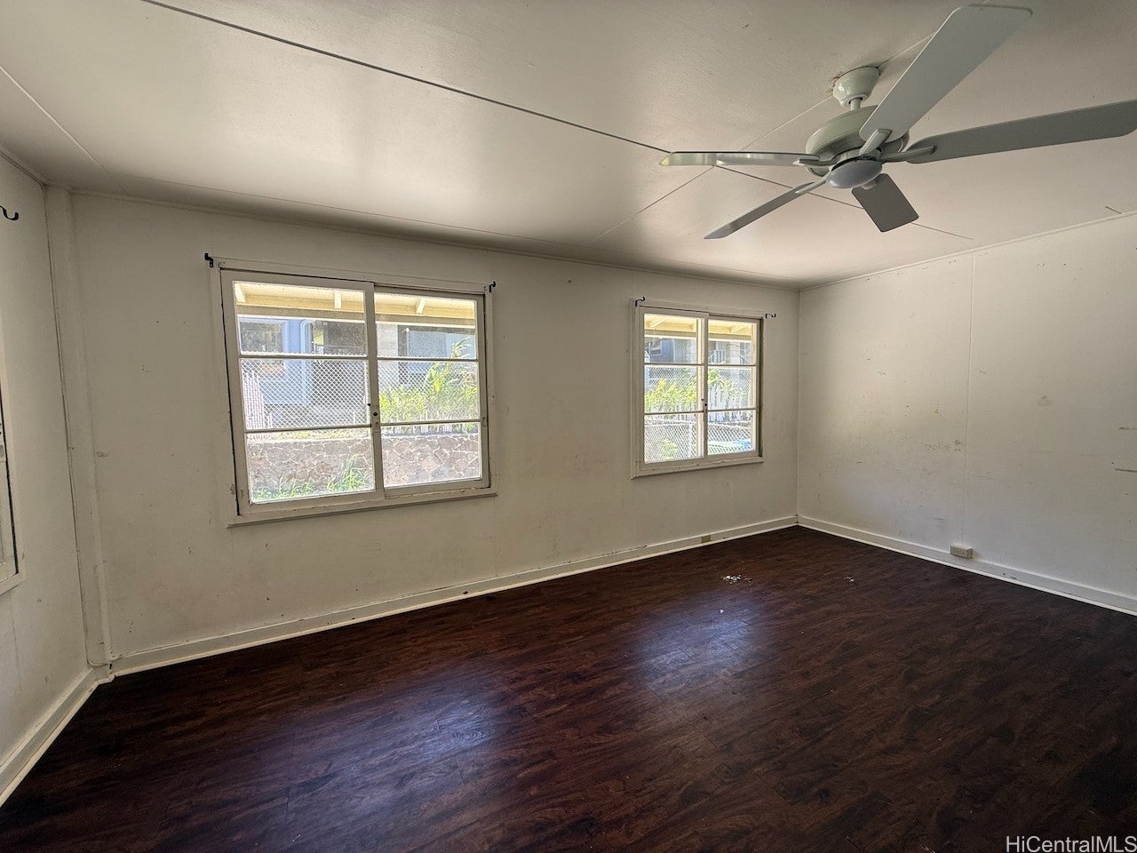 1703 Mahani Loop