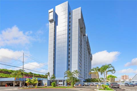 Photo of 3045 Ala Napuaa Place #1701, Honolulu, HI 96818 (MLS # 202609260)