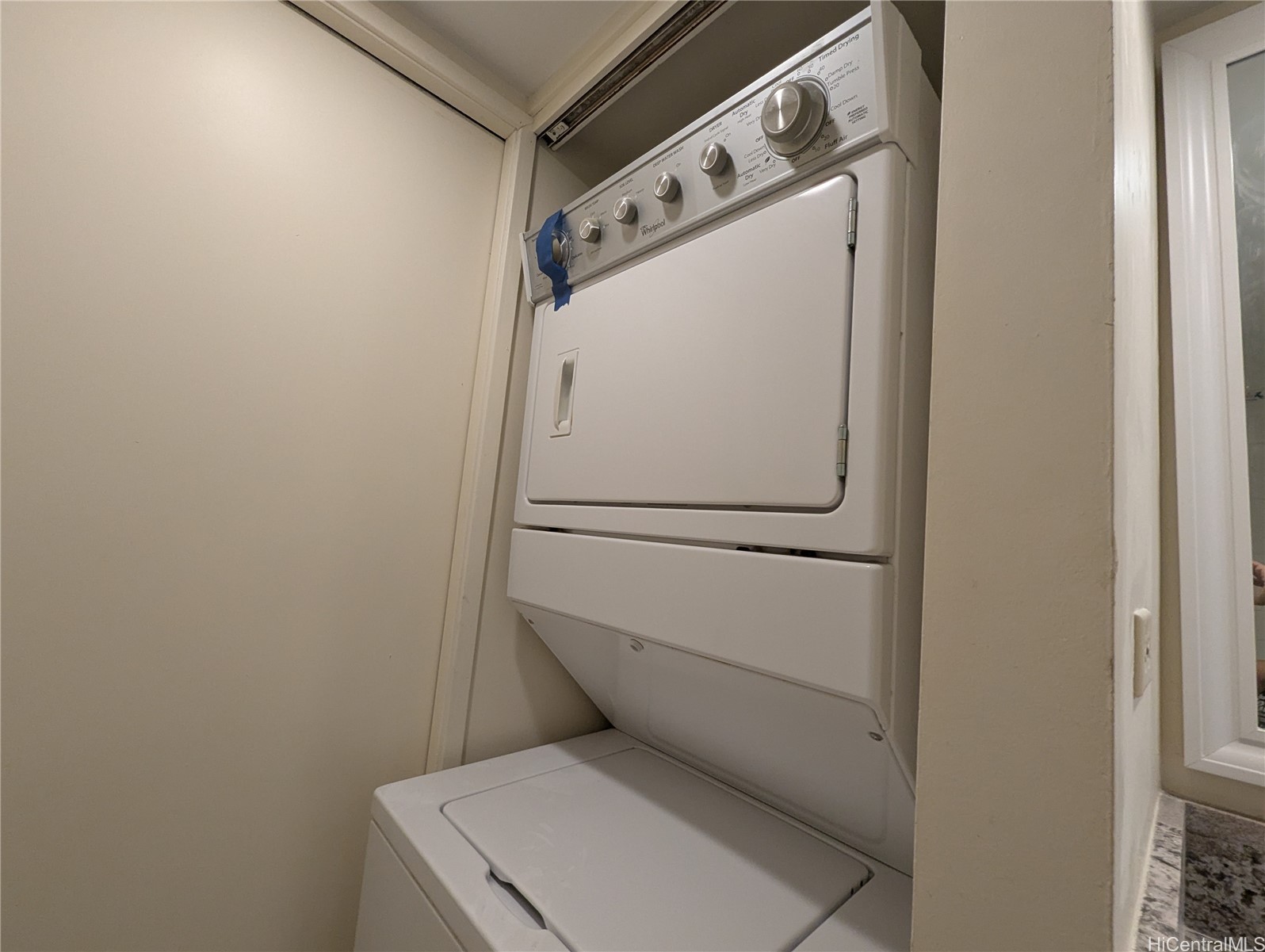 444 Nahua Condominium