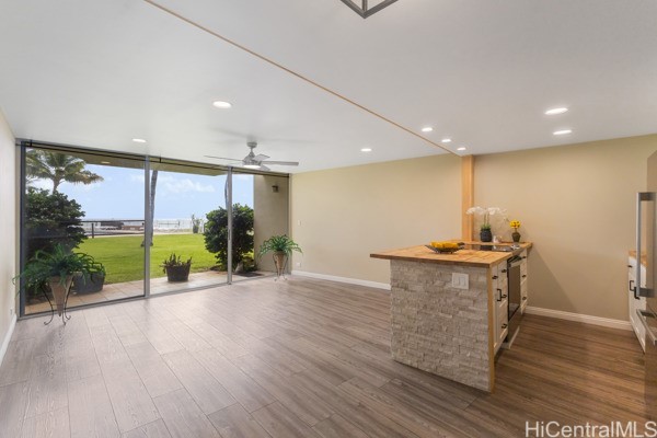 87-561 Farrington Highway 119