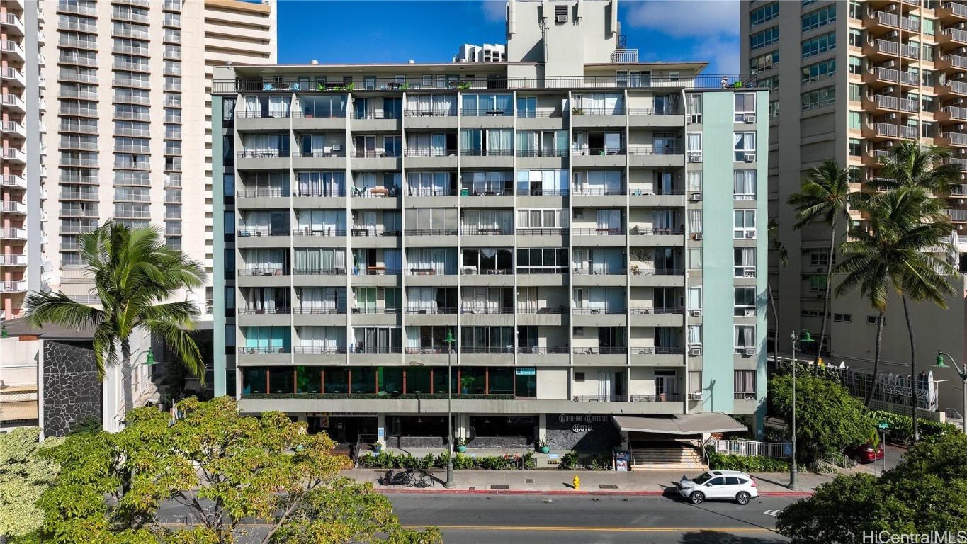 134 Kapahulu Avenue 518