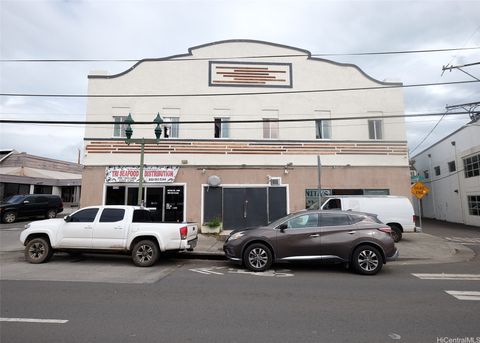 1178 N King Street Honolulu HI 96817