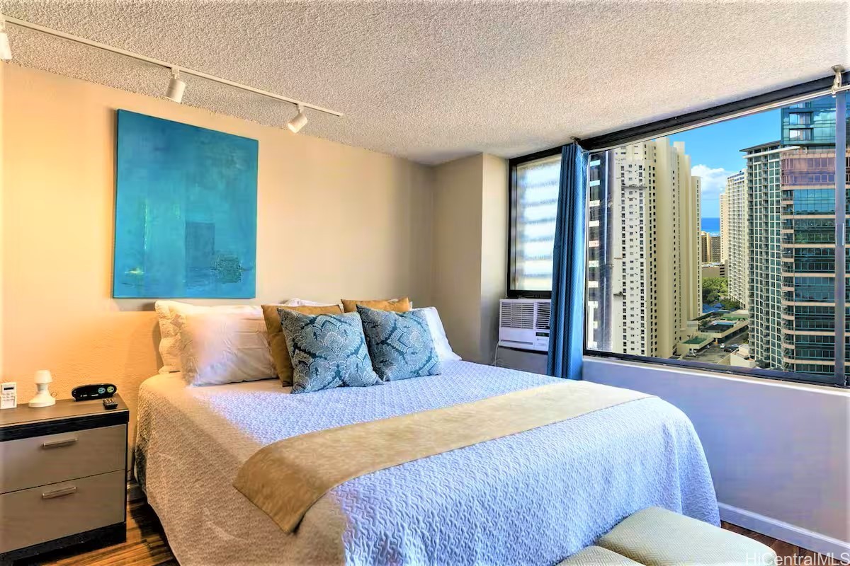 444 Niu Street 2908