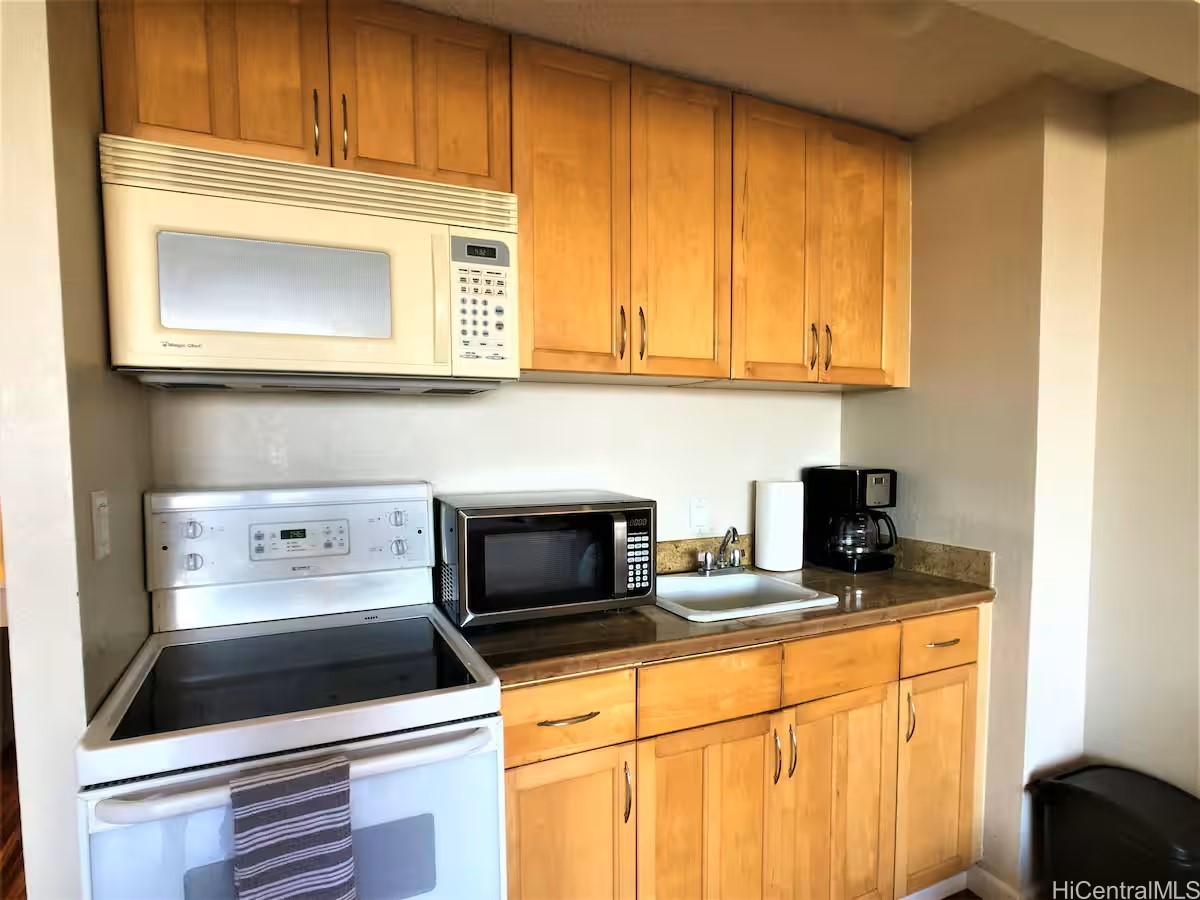 444 Niu Street 2908