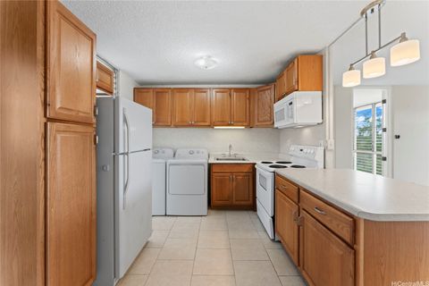 95-2048 Waikalani Place D604 Mililani HI 96789