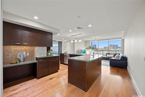 1837 Kalakaua Avenue 1806 Honolulu HI 96815