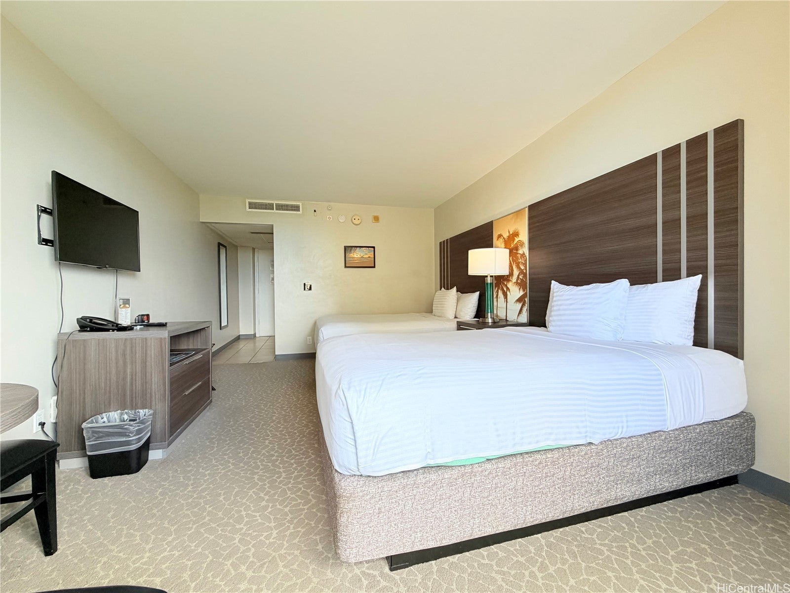 1850 Ala Moana Boulevard 1018