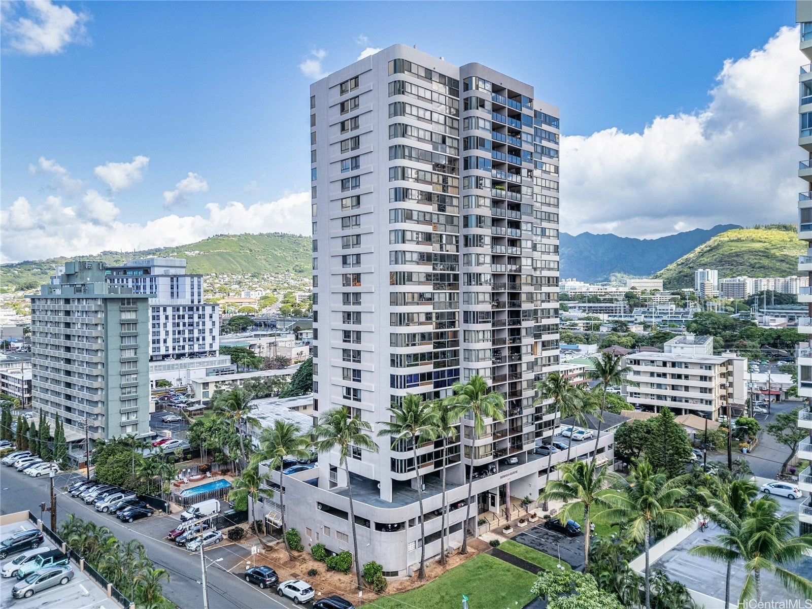 2724 Kahoaloha Lane 705
