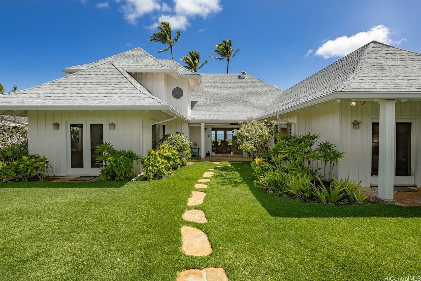 914 Mokulua Drive