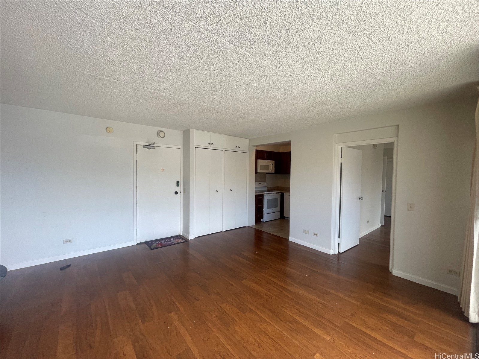 430 Keoniana Street 811