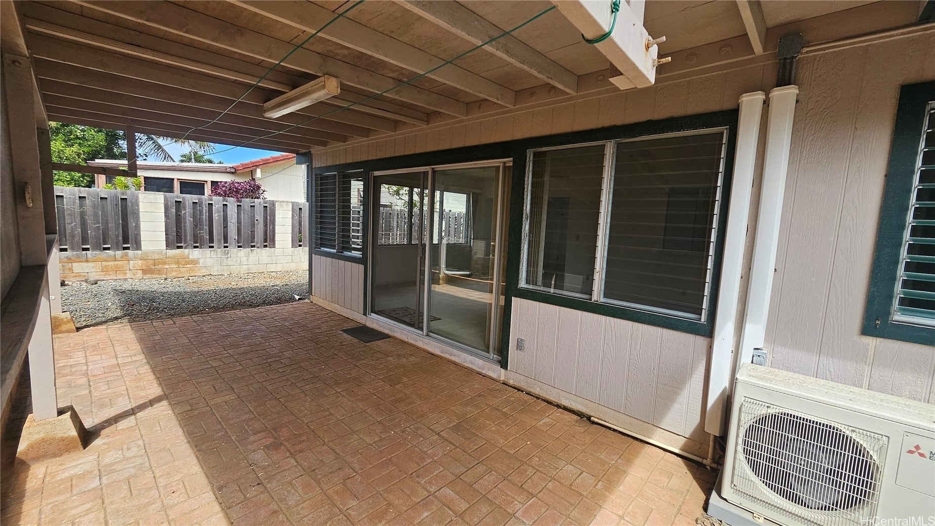 590 Keolu Drive