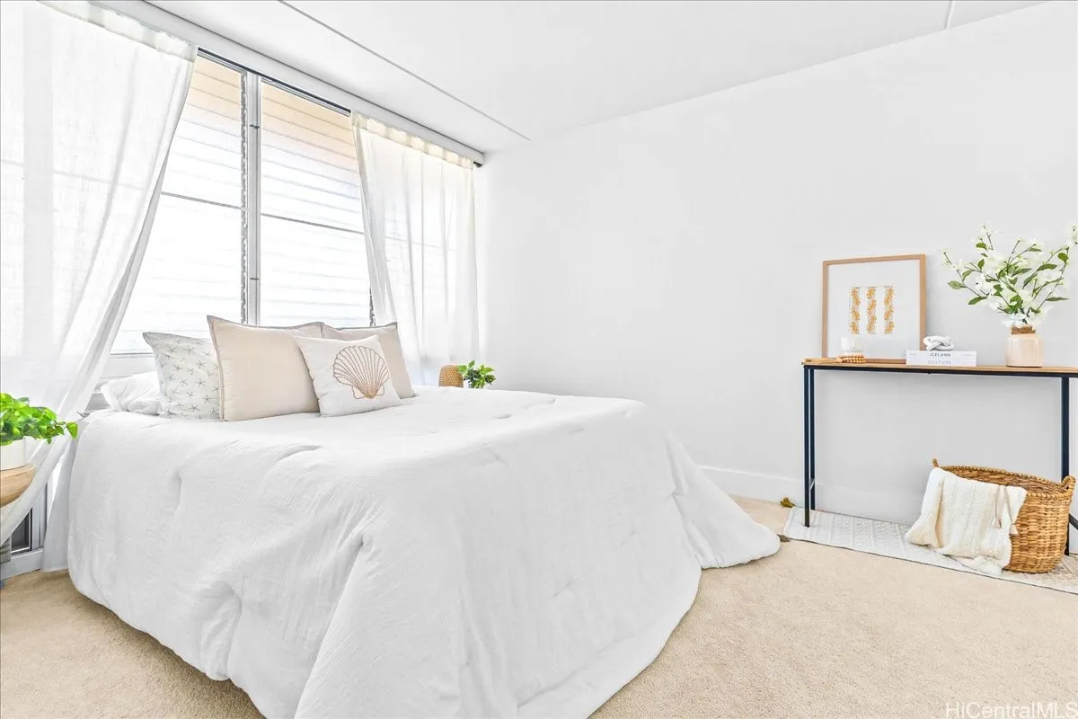 Honolulu, Hawaii 96826, United States, 1 Bedroom Bedrooms, ,1 BathroomBathrooms,Residential,Active,175030