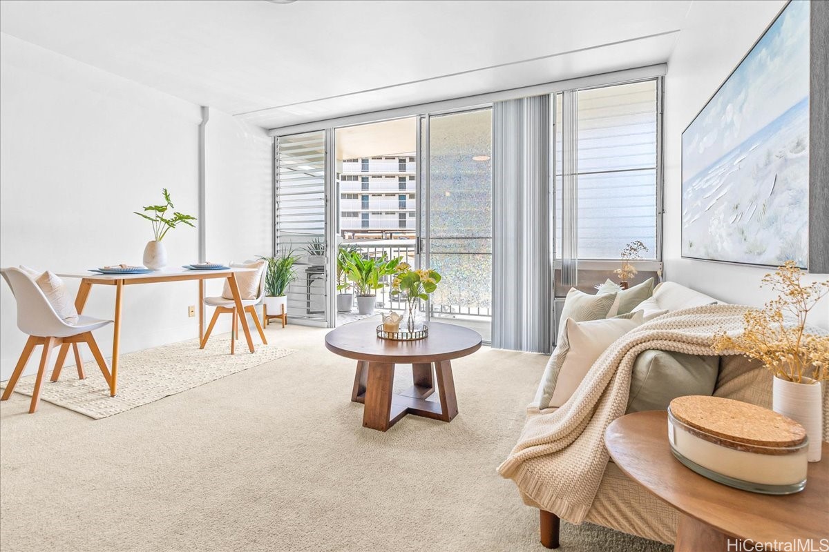 2522 Date Street 304