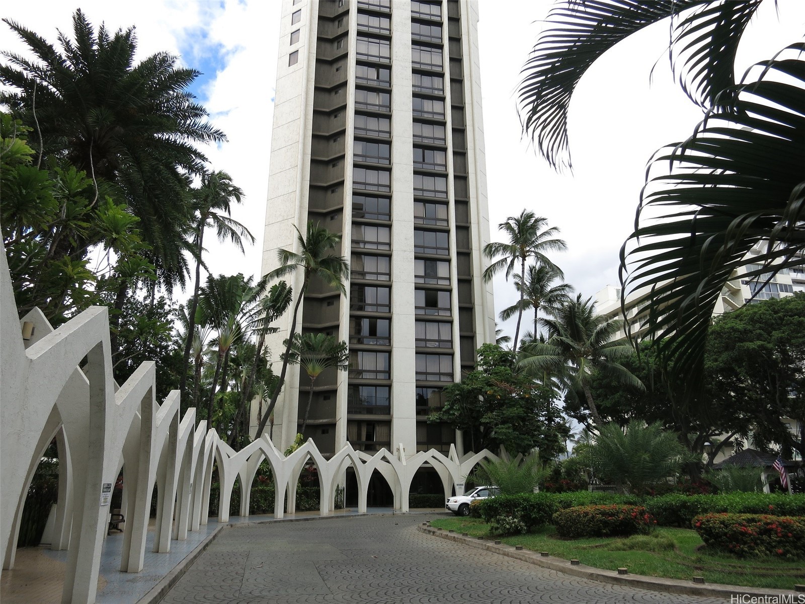 Liliuokalani Gardens Residential Lease