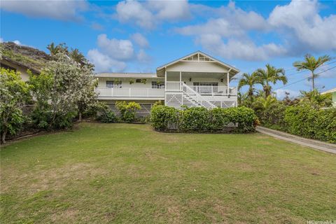 925 Aalapapa Drive Kailua HI 96734