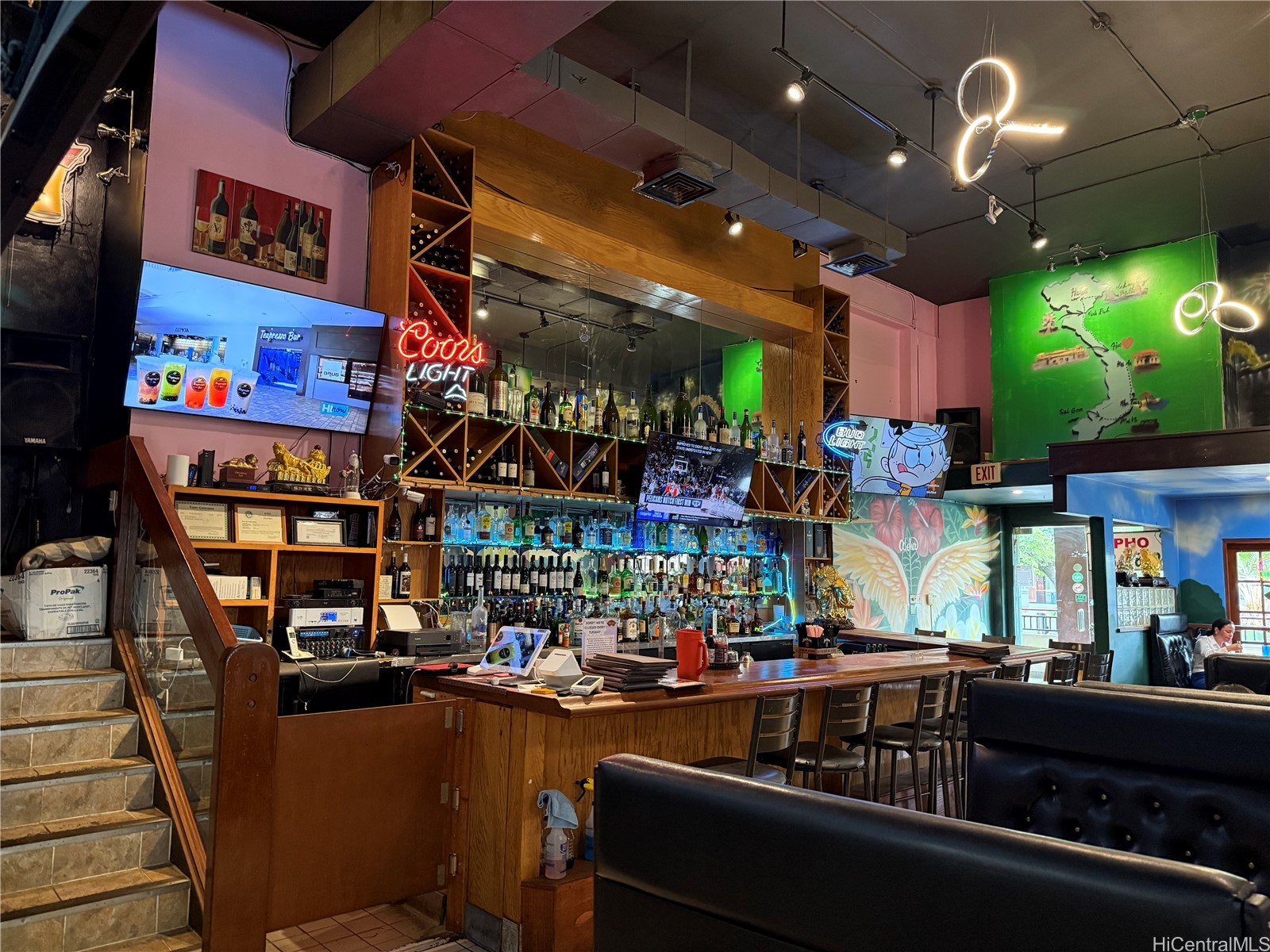 2756 Woodlawn Road 6-203