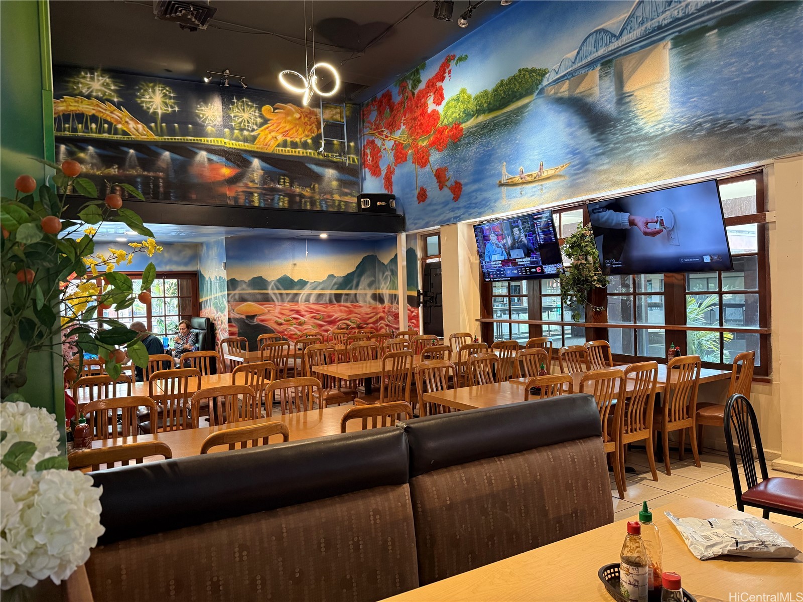 2756 Woodlawn Road 6-203