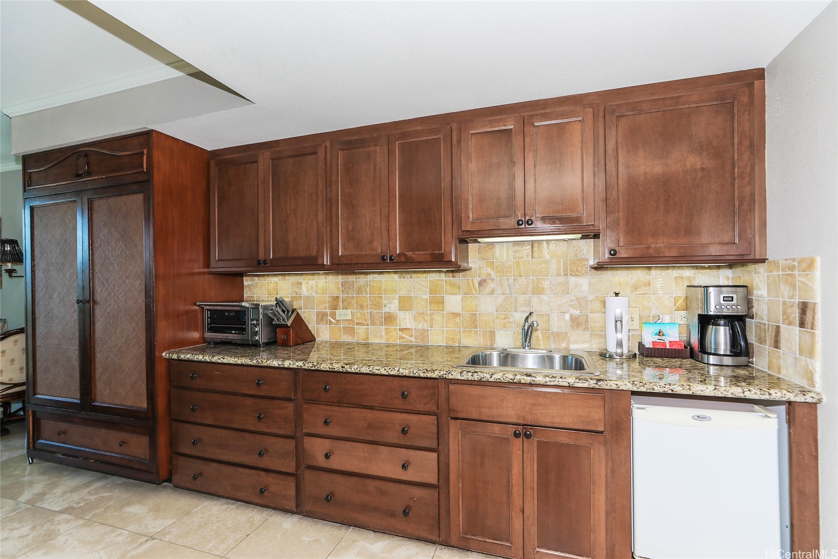 2045 Kalakaua Avenue 509