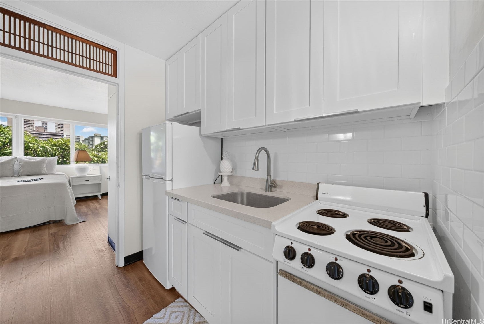 1710 Makiki Street 302