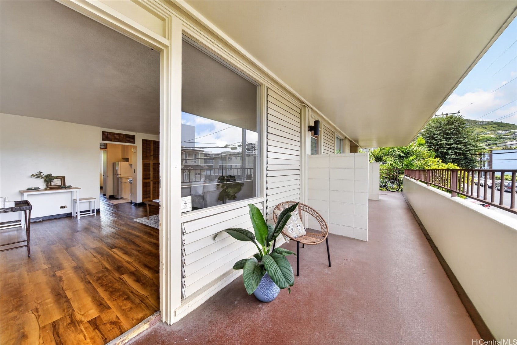 1710 Makiki Street 302