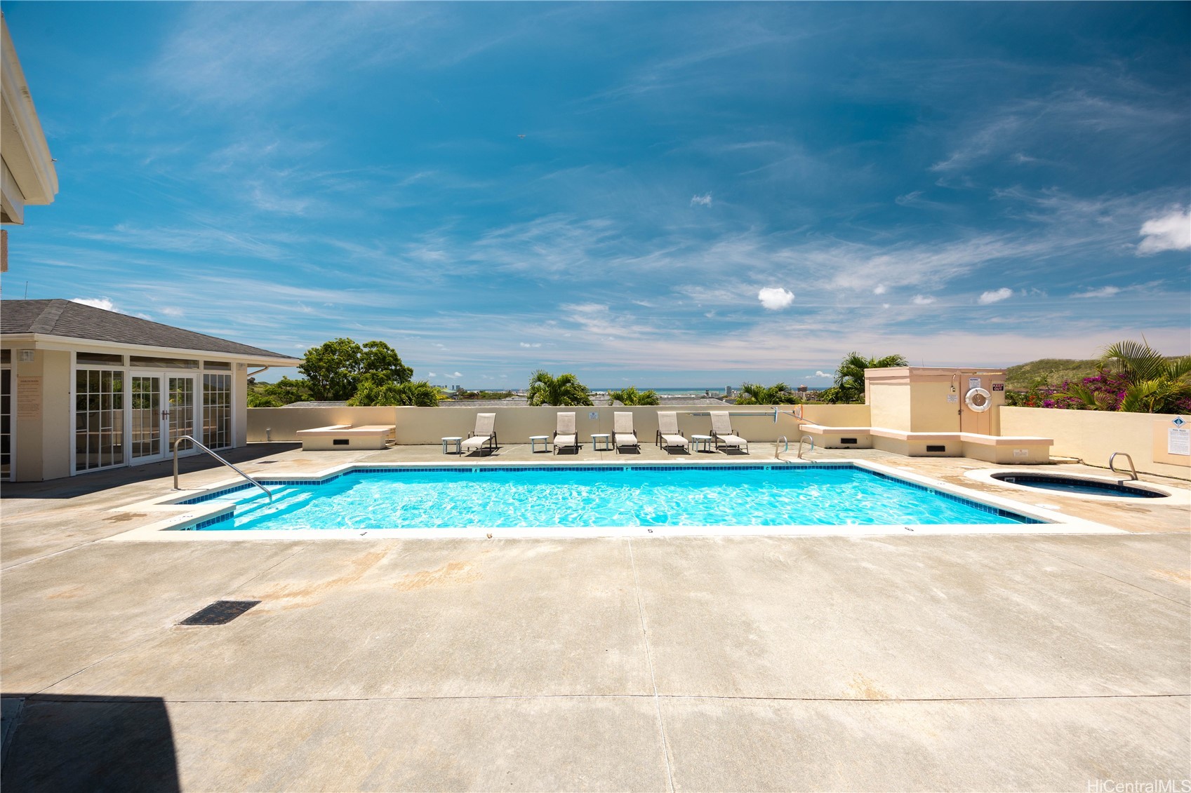 Moanalua Village Condominium