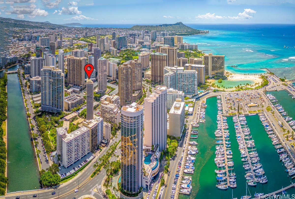 Waikiki Marina Condominium Condominium